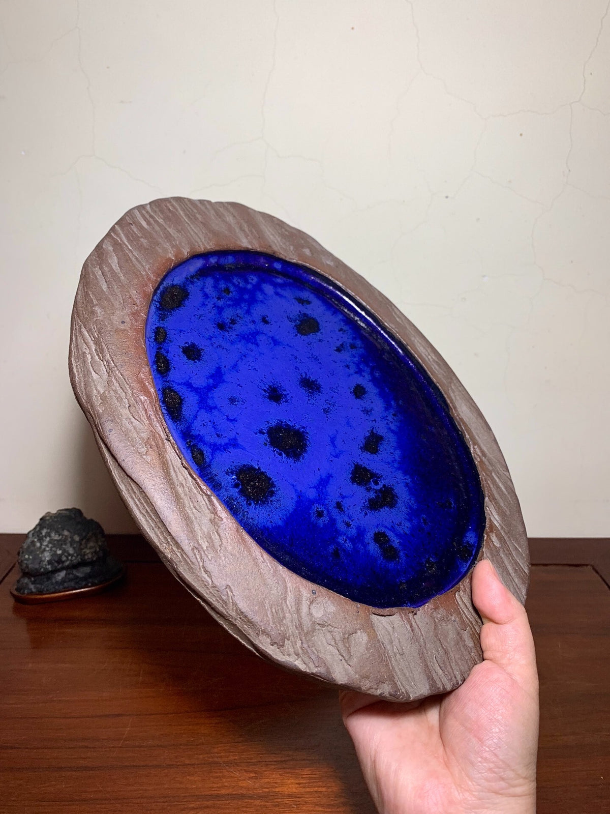 Kozukuri Sōsen Tree-Patterned Ruri Blue Glaze Kiln-Transmuted Suiban Tray
