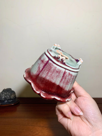 Shi-Saki Ishin Shinsha Copper-Red Glaze Kiln-Transmuted Wheel-Pattern Japanese Pot