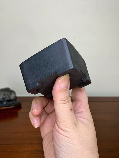 Kiso No Kawa Shuishi Cut-Foot Square Japanese Pot