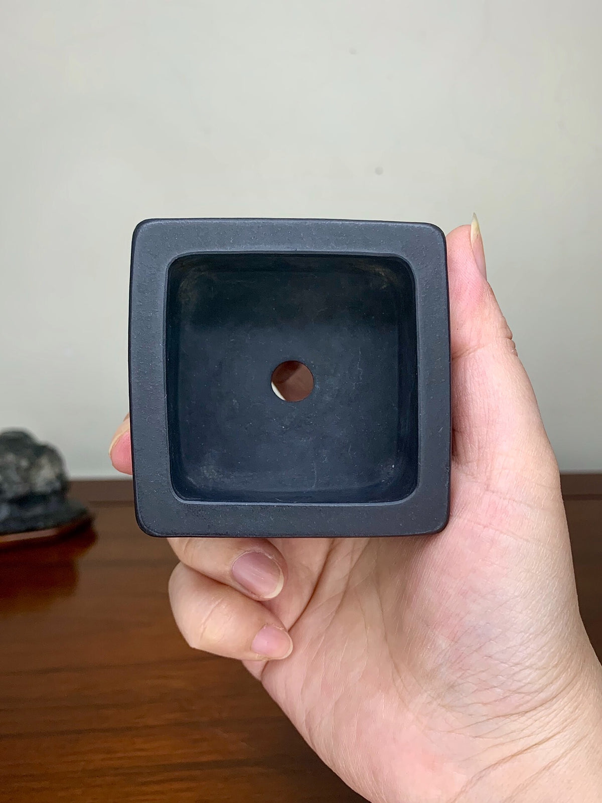 Kiso No Kawa Shuishi Cut-Foot Square Japanese Pot