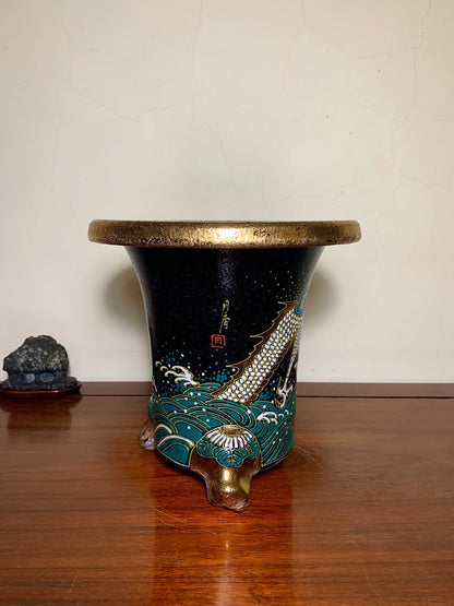 Fully Painted Dragon Motif Omoto Pot by Ito Tsukiko