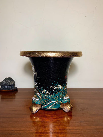 Fully Painted Dragon Motif Omoto Pot by Ito Tsukiko