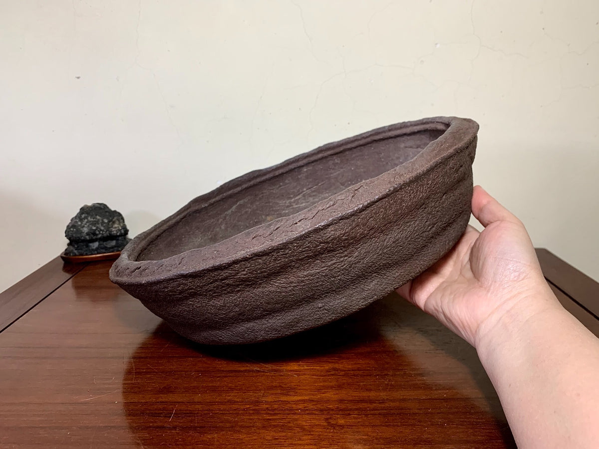 Ryūkaku Hand-Made Nanban Pot