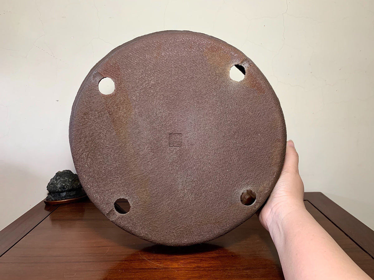 Ryūkaku Hand-Made Nanban Pot