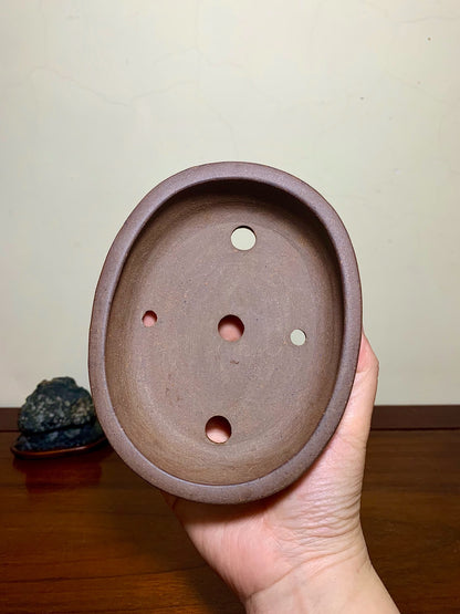Kozukuri Sōsen Cut-Foot Lower Band Oval Japanese Pot