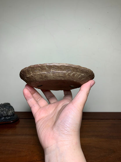 Man'kō Shūzan Hand-Pinched Round Pot