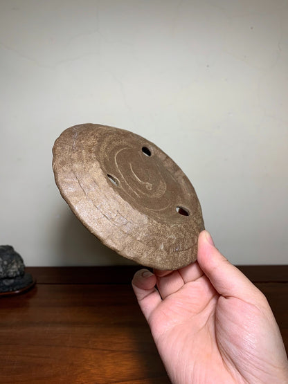 Man'kō Shūzan Hand-Pinched Round Pot