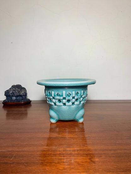 Blue-Green Glazed Pot with Crackled Glaze and Pierced Decoration by Meikō