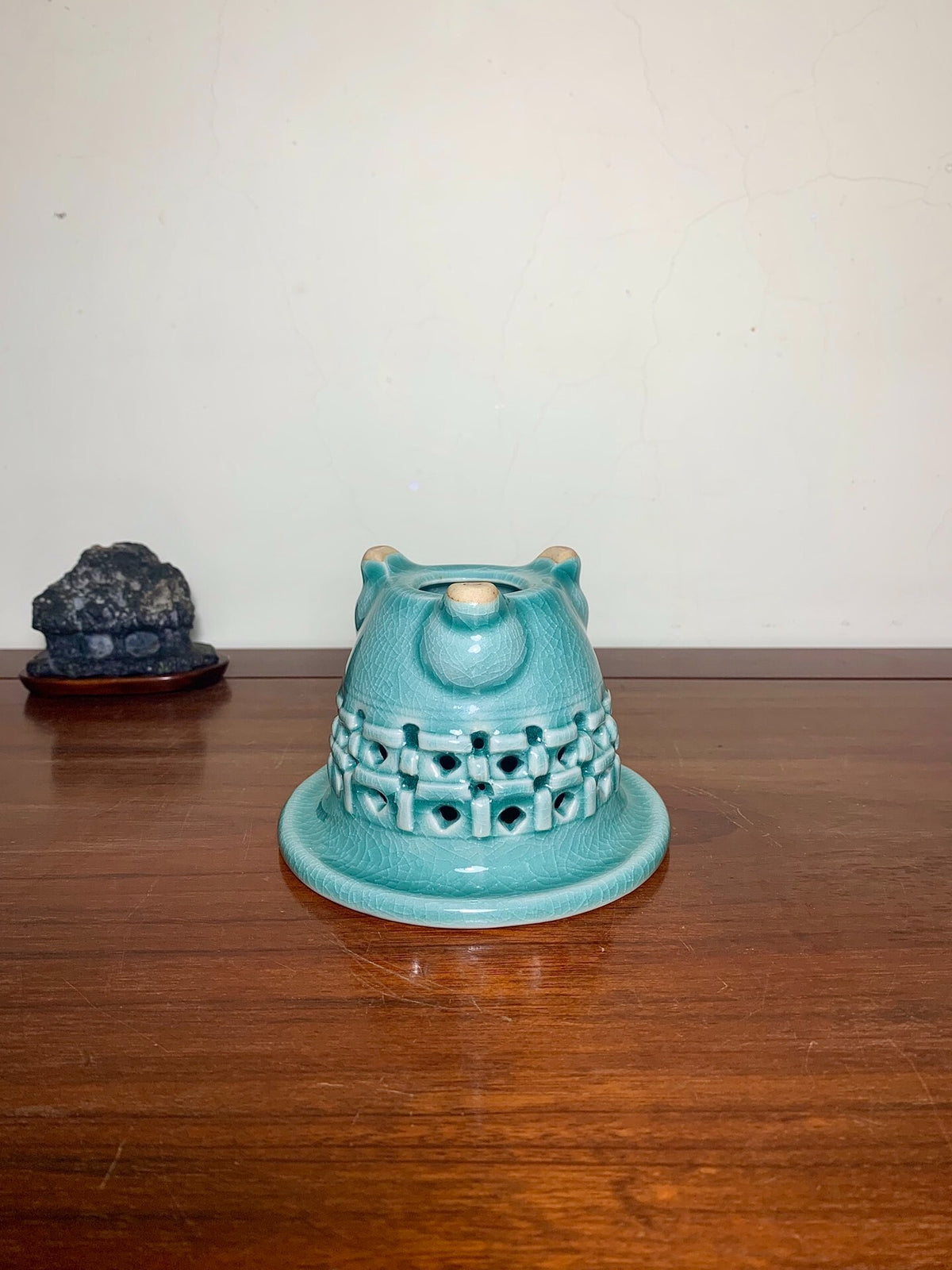 Blue-Green Glazed Pot with Crackled Glaze and Pierced Decoration by Meikō