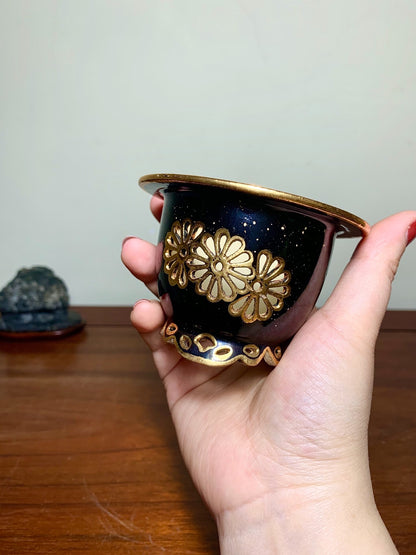 Sakai Tensan Classic Black Crystal Glaze Pierced Omoto Pot
