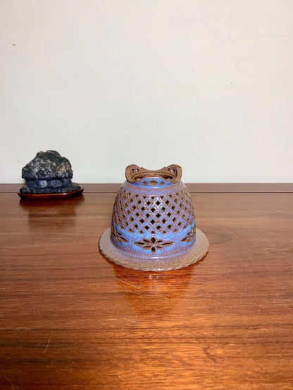 Sakai Tensan Shinsha Copper-Red Glaze Kiln-Transmuted Double Pattern Pierced Omoto Pot