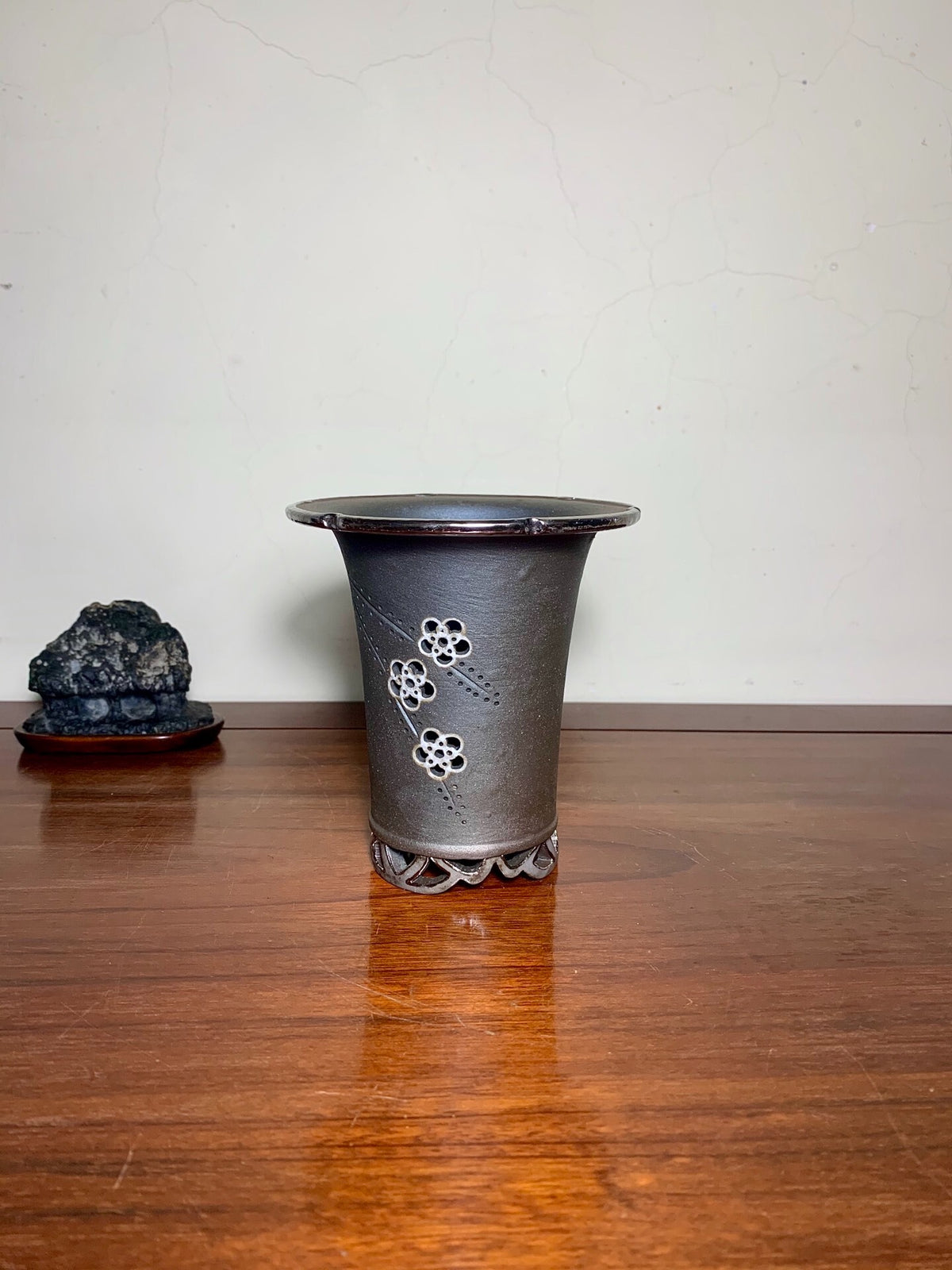 Sakai Tensan Clay with Distinctive Firing Characteristics Omoto Pot