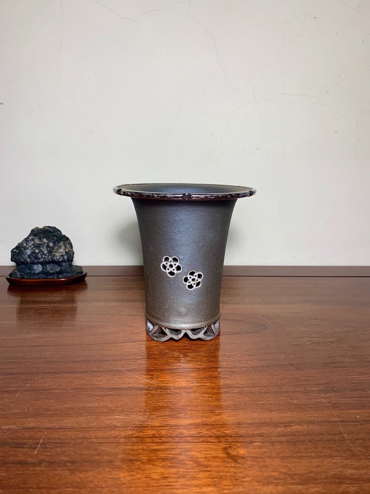Sakai Tensan Clay with Distinctive Firing Characteristics Omoto Pot