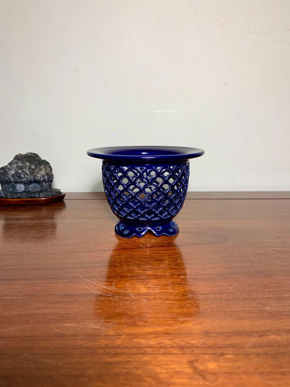 Sakai Tensan Ruri Blue Glaze Large Pierced Omoto Pot