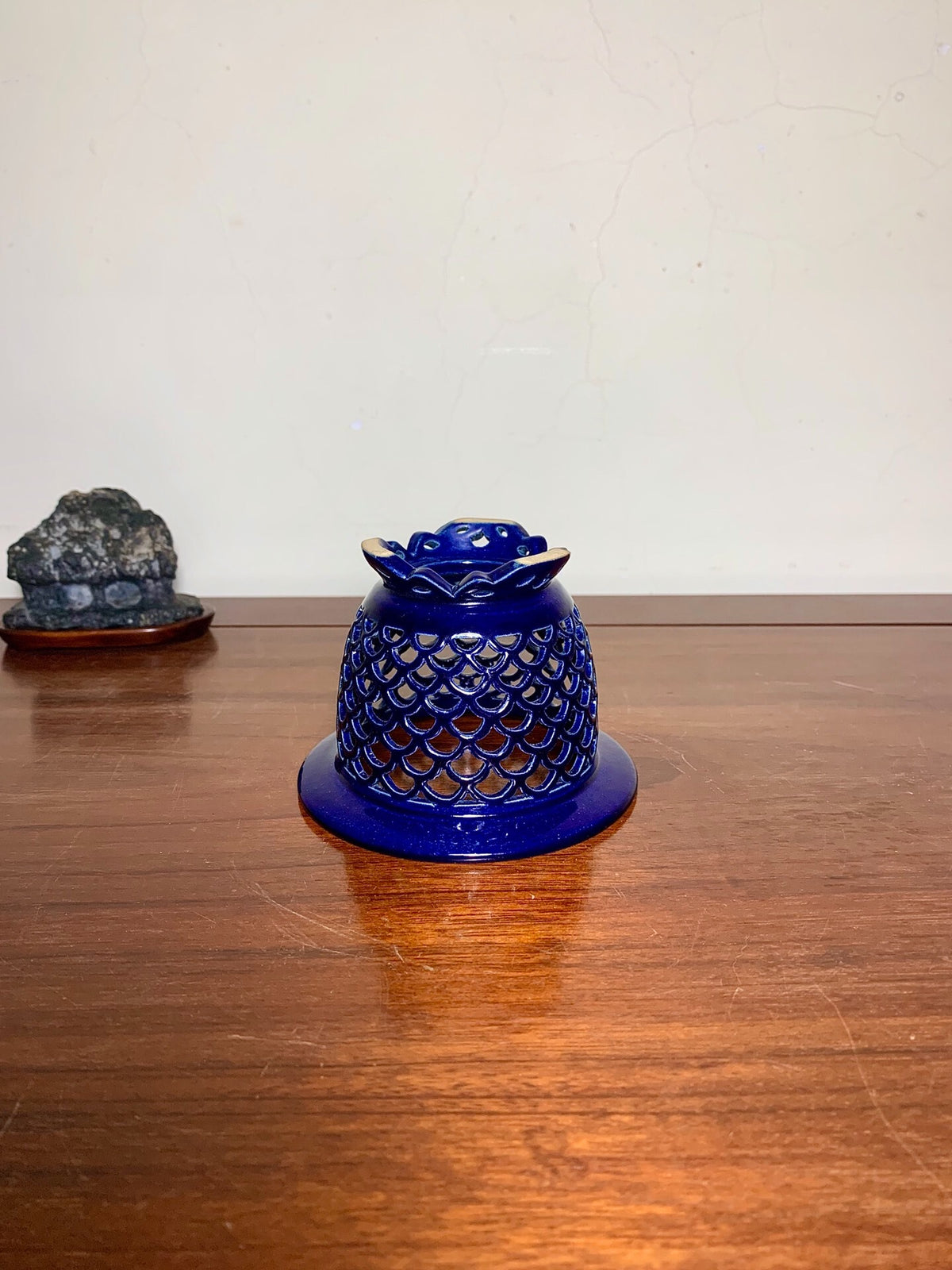 Sakai Tensan Ruri Blue Glaze Large Pierced Omoto Pot