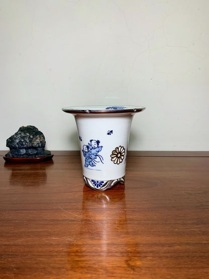 Tensan Kobo White Porcelain Blue-And-White Pierced Child Pot