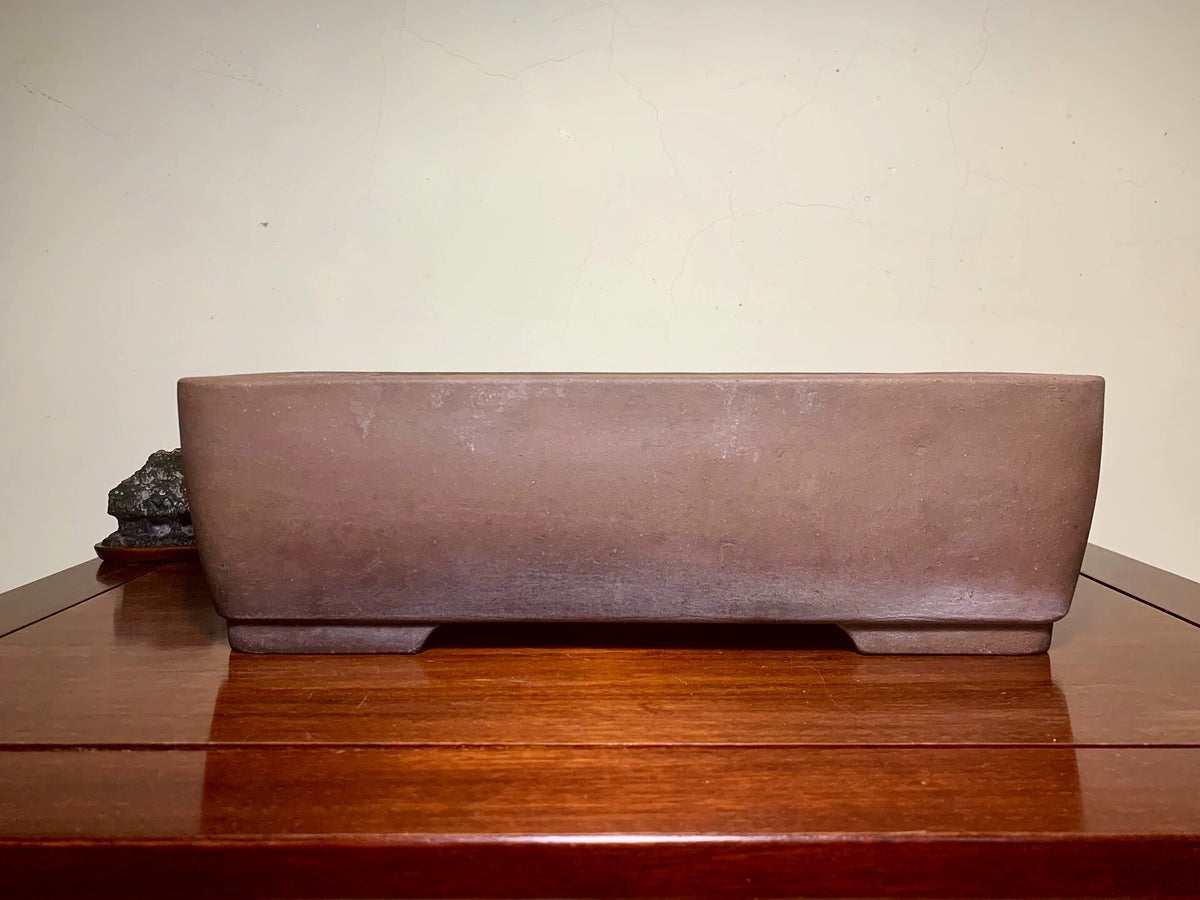 Chun Song, Fuka-Kaketsu, Cut-Foot Rectangular Japanese Pot