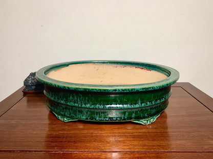 Green Glaze Kiln-Transmuted Cloud Feet Oval Japanese Pot by Shuufu