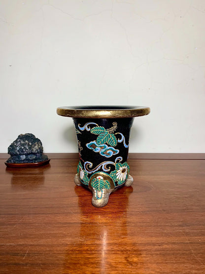 Rare Phoenix Design Omoto Pot by Ryūzan