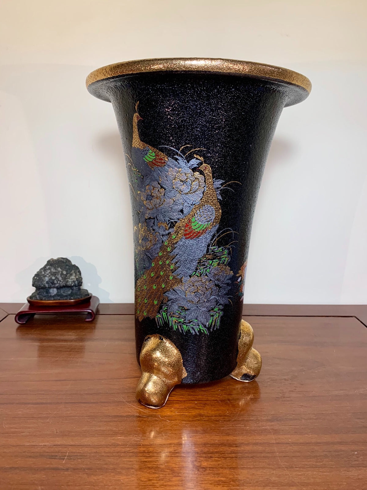 Gold-Enamelled Double Peacock Pattern Omoto Pot by Sousan