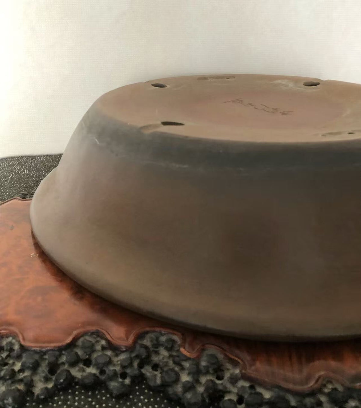 Antique Pot by Nakano Gyōzan