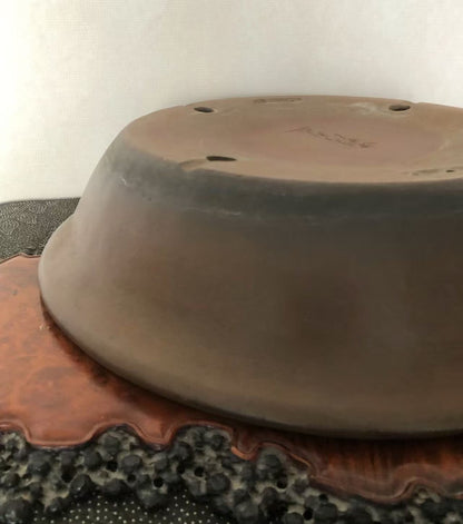 Antique Pot by Nakano Gyōzan