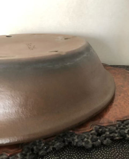 Antique Pot by Nakano Gyōzan