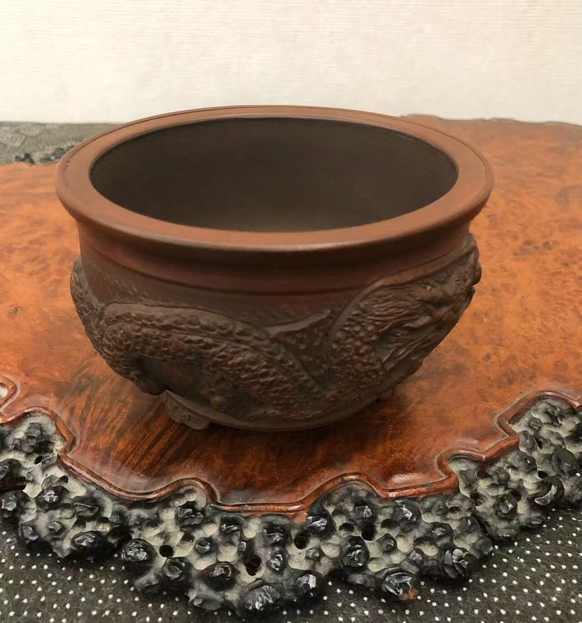 Antique Pot by Bigei