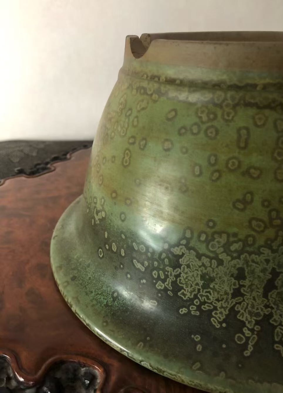 Antique Pot by Hōtoku