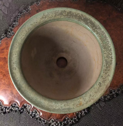 Antique Pot by Hōtoku