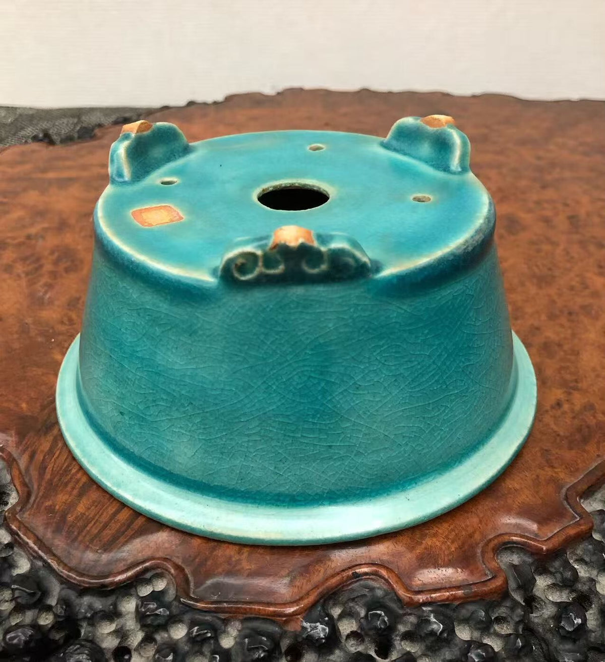 Fūka Early Antique Pot