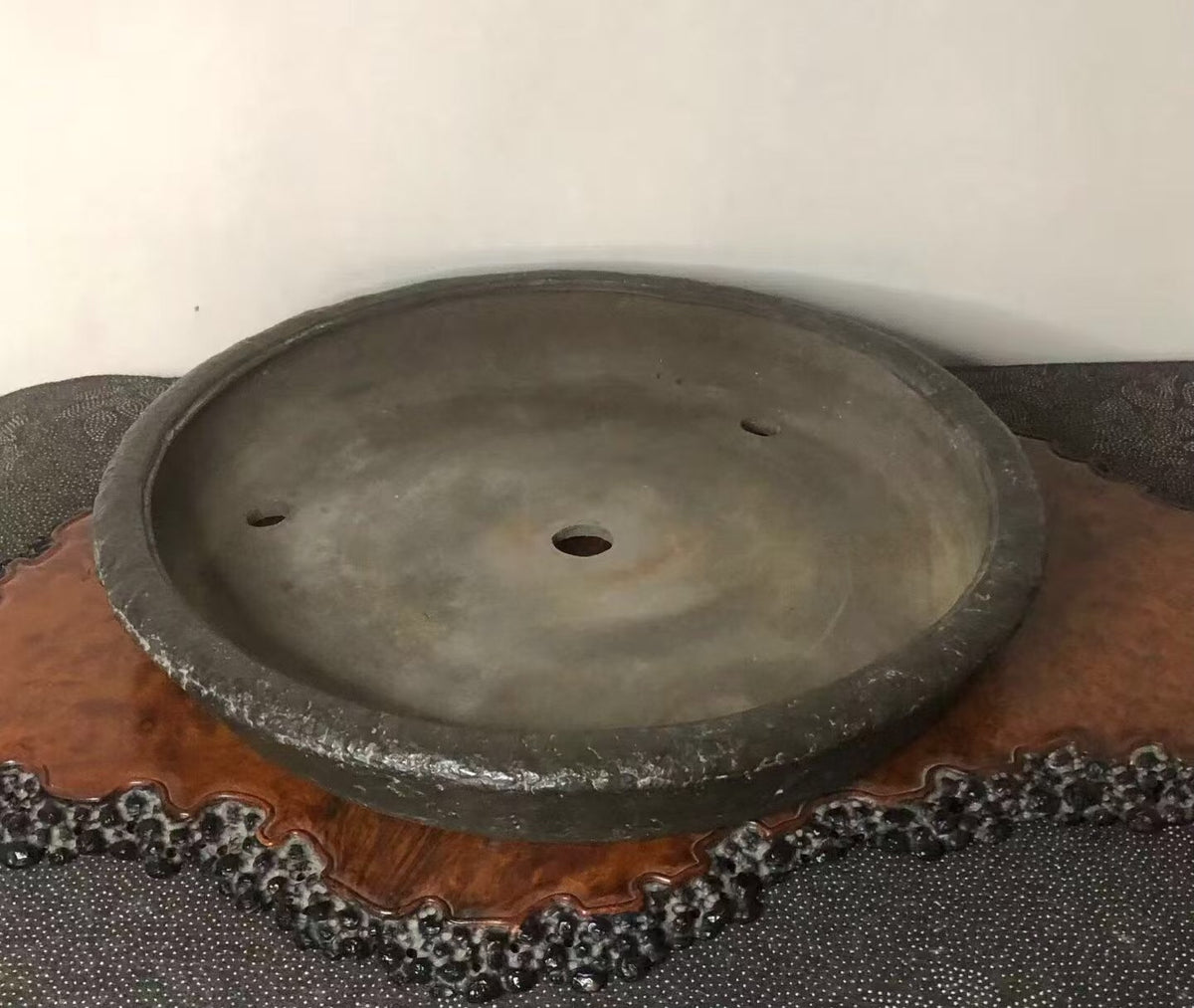 Matsu-Sen Antique Pot