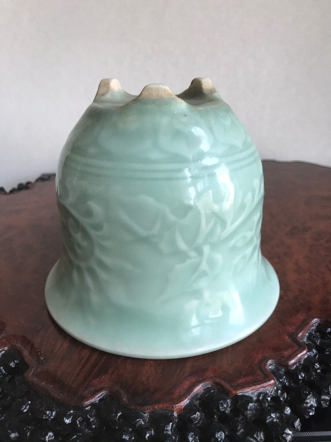 Japanese Famous Pot by Kotobuki Tendō-Ji