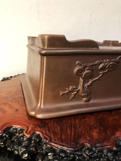 Yuelou Yuelou Pot