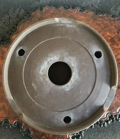 Antique Pot by Tōshun