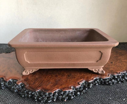 Antique Pot by Seisan