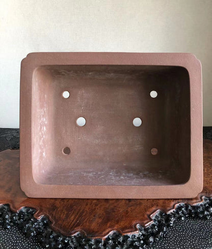 Antique Pot by Seisan