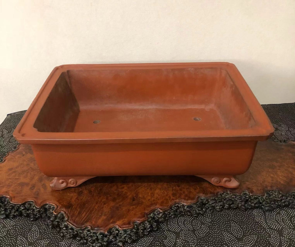 Antique Pot by Kōyō