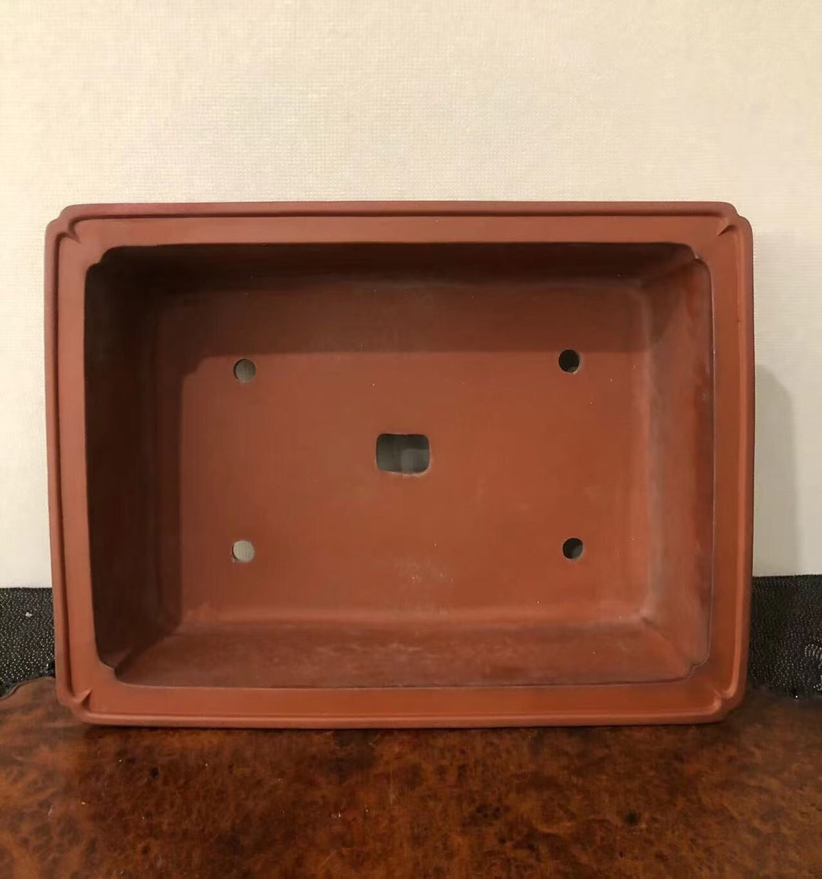 Antique Pot by Kōyō