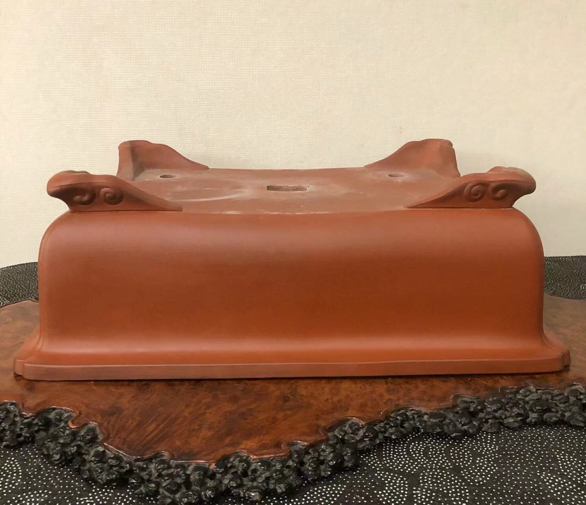Antique Pot by Kōyō