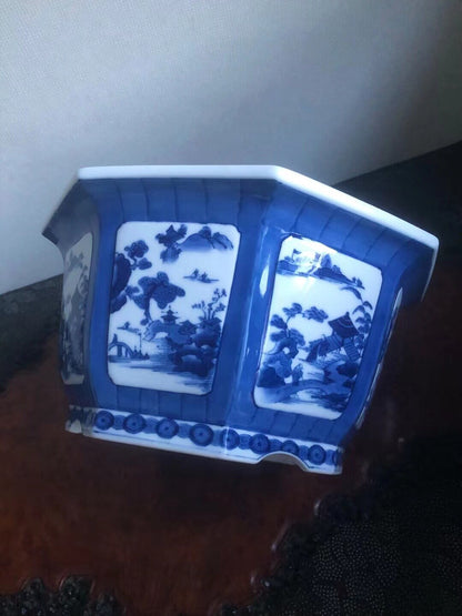 Matsu Ryou, No. 6011904, "Appreciation of Famous Japanese Pots" — Made by Matsu Ryou