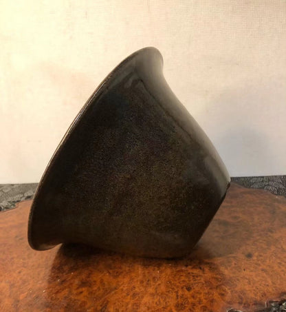 Early Japanese Named Pot by Shuufu