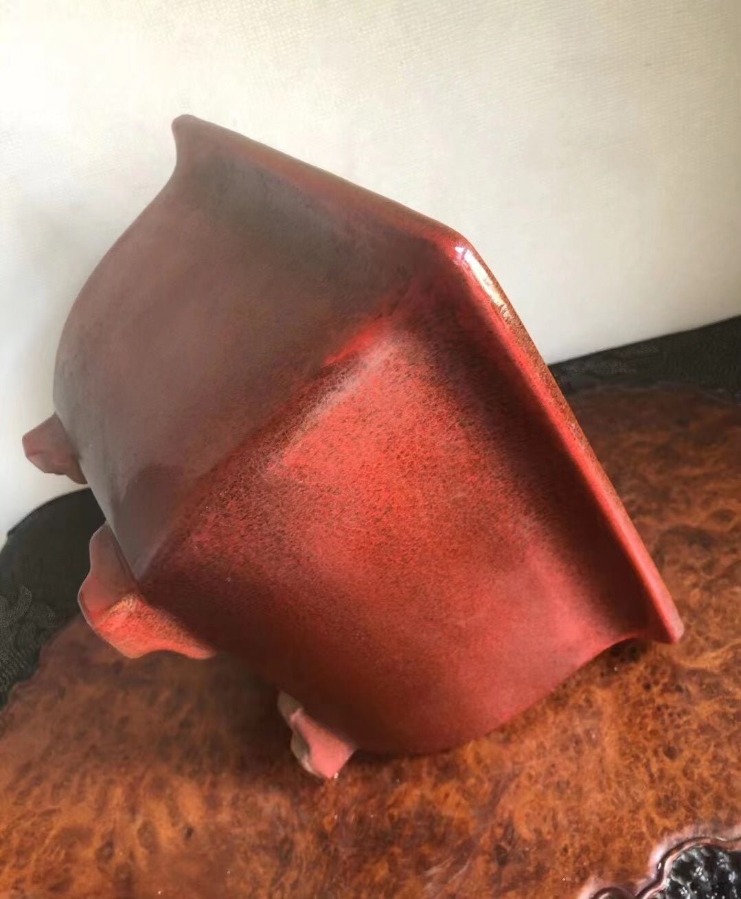Artist's Mark, Artist's Mark Pot