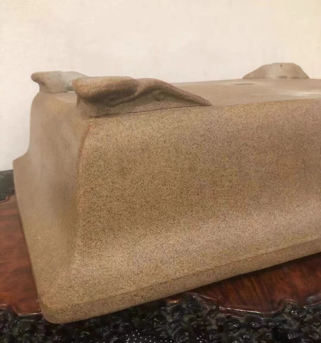 Harukiyomori Rokkei-Sai Antique Pot