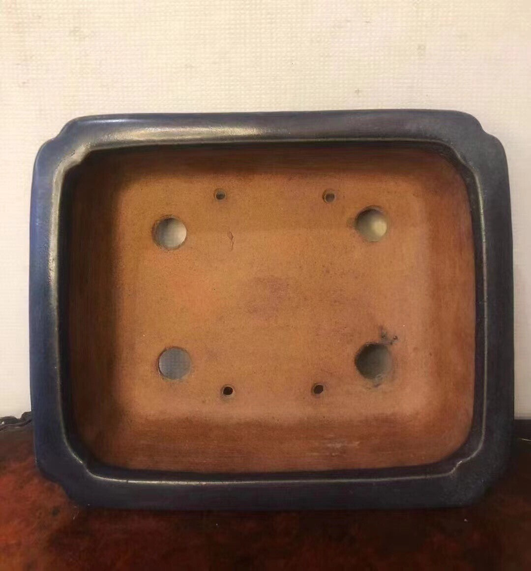 Antique Pot by Nakano Gyōzan