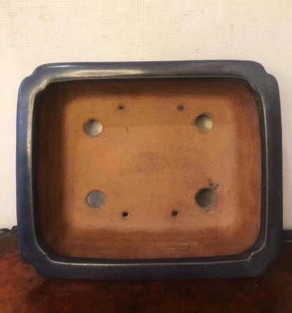 Antique Pot by Nakano Gyōzan