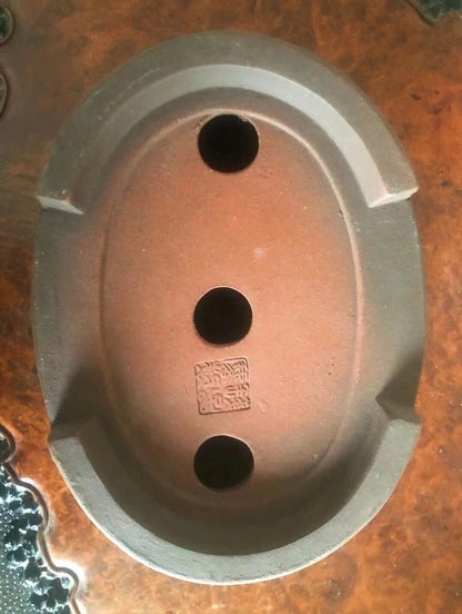 Izumi Kiln Japanese Name Pot