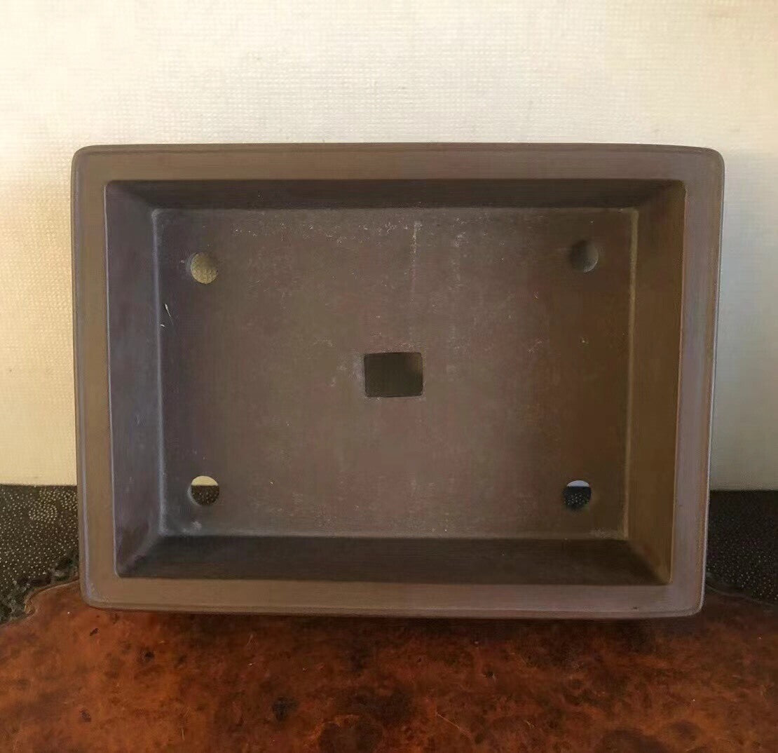 Sisan Antique Pot