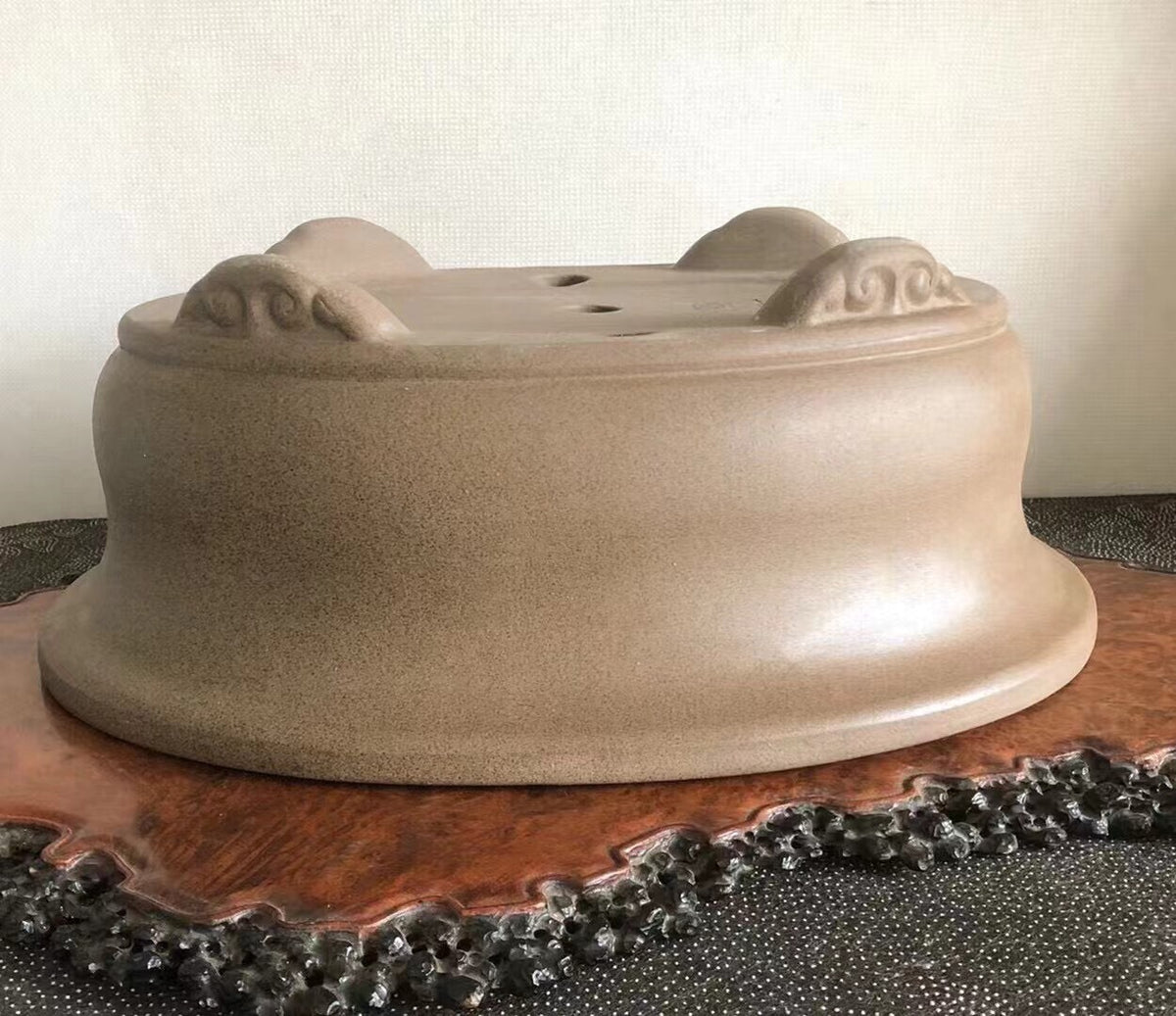 Kawagoe Kiln, Japanese Name Pot by Chin-Ko