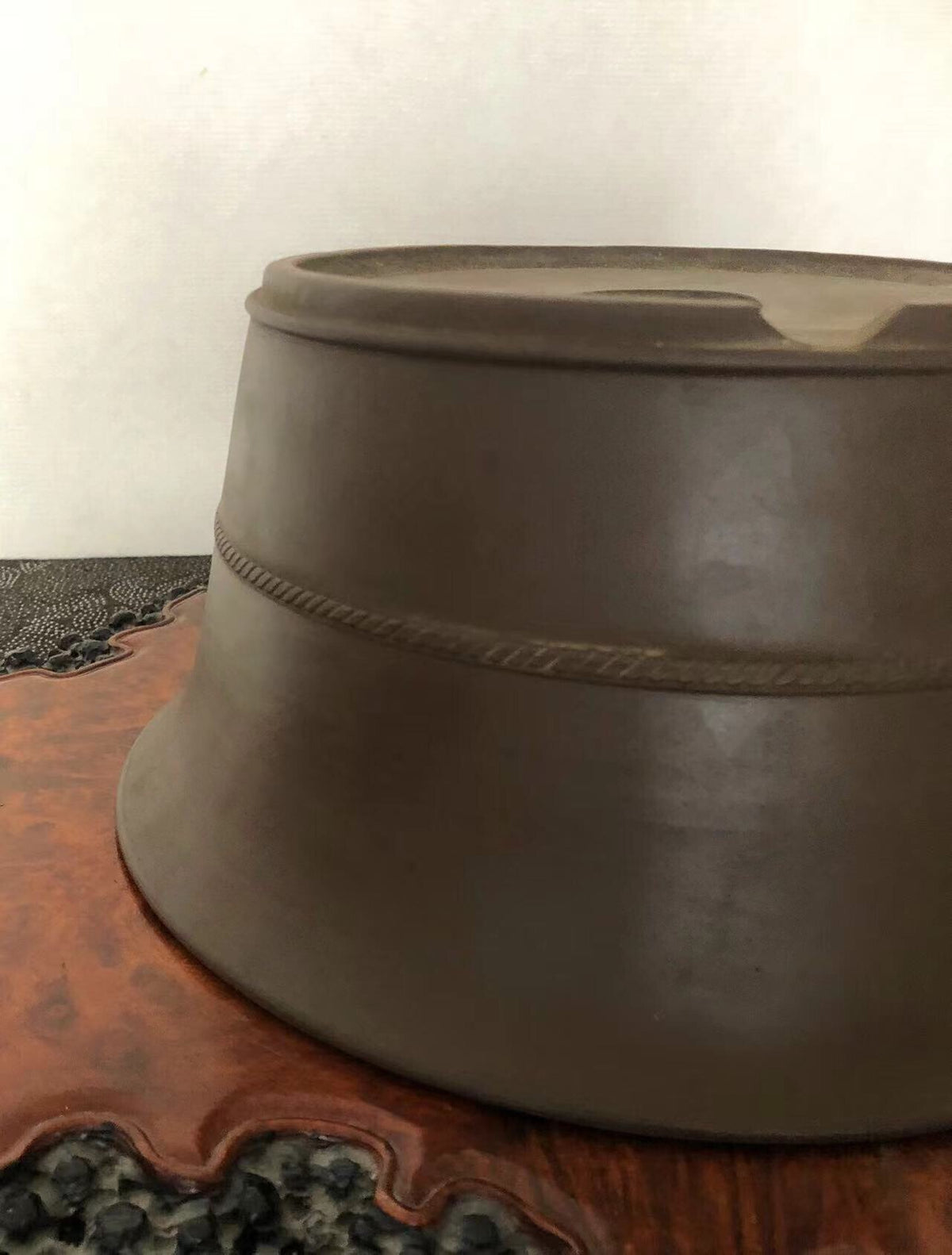 Old Republic-Era Pot, Japanese Returned Cultural Property Pot